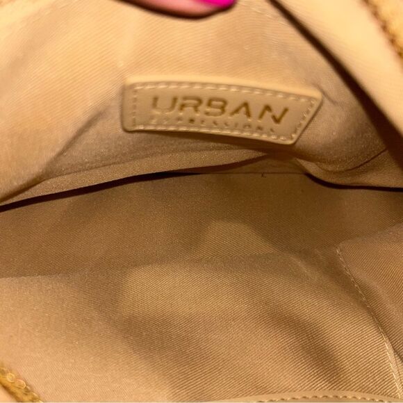 Urban Expressions Studded Embellished Raffia Straw Shoulder Bag - Picture 7 of 11